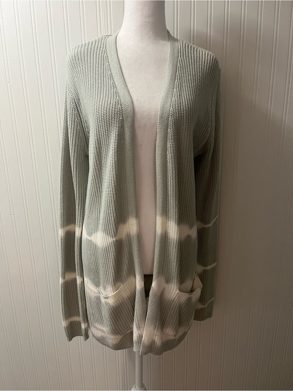 Belle Open-Front Sage and Cream Tie-Dye Cardigan Sweater